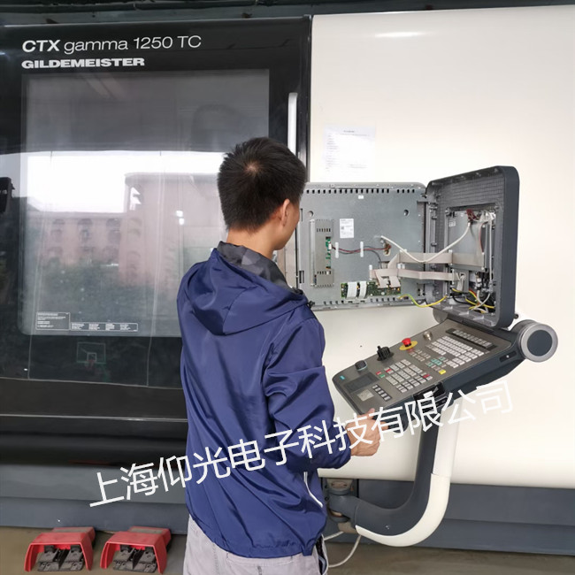 CNC鉆攻機 數控車床 雕銑機 電腦鑼伺服驅動器維修品牌不限
