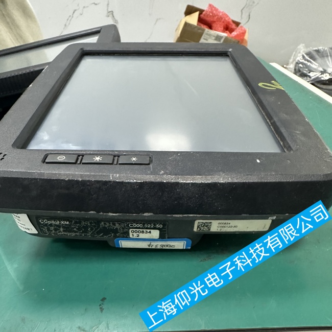 麥基嘉吊機(jī)操作屏C000 122-50無顯示或無法正常工作故障維修經(jīng)驗(yàn)分享